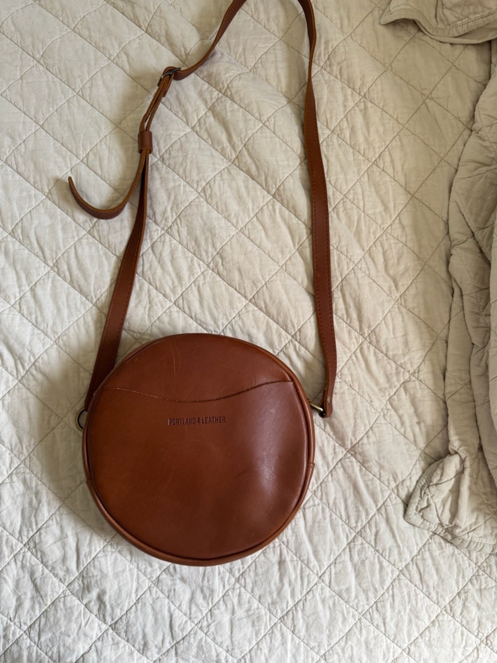 Portland Leather Round Crossbody in Cognac Brown
